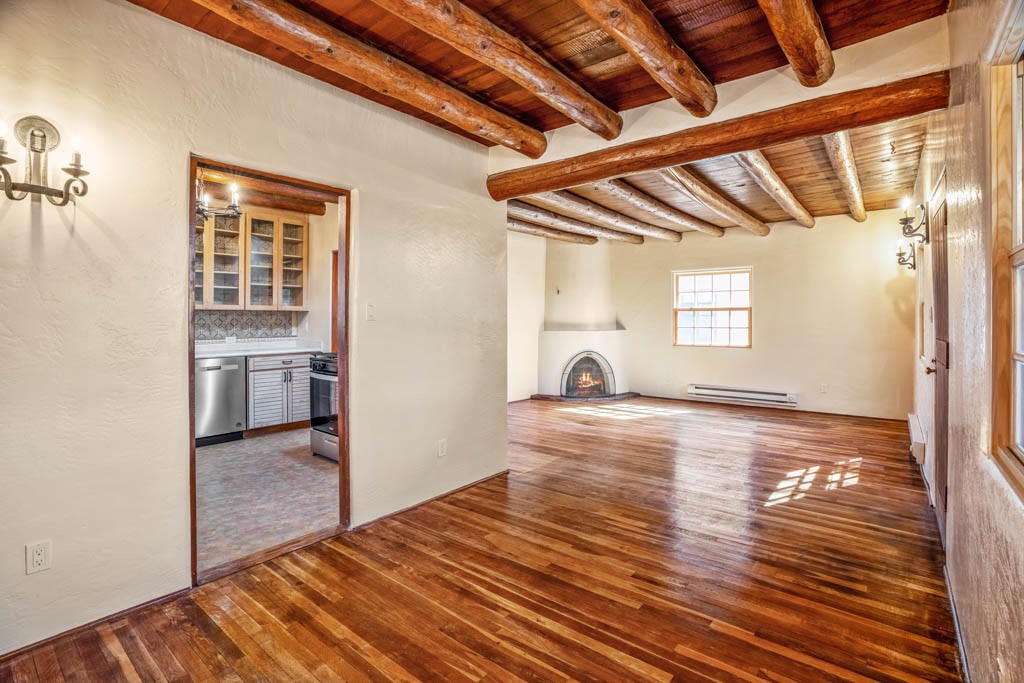 1436 Santa Cruz Drive