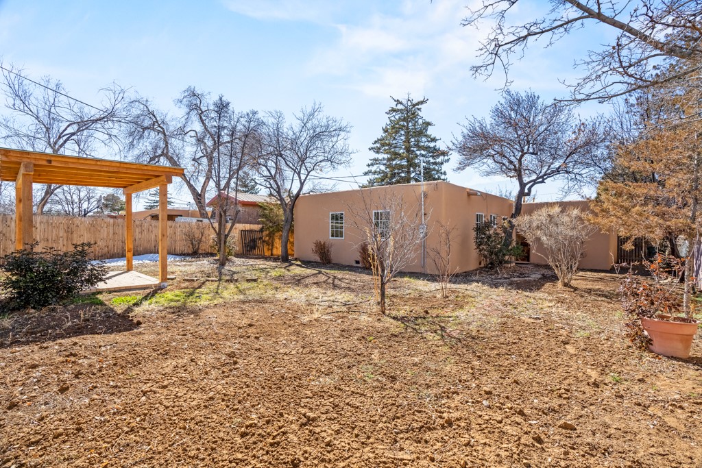 1436 Santa Cruz Drive