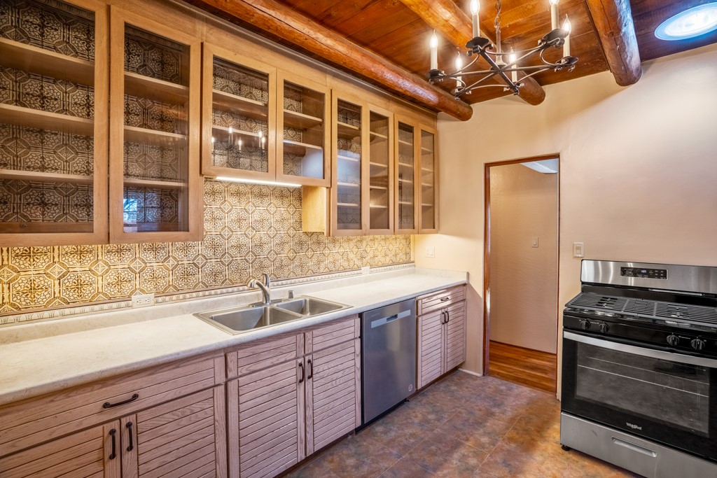 1436 Santa Cruz Drive