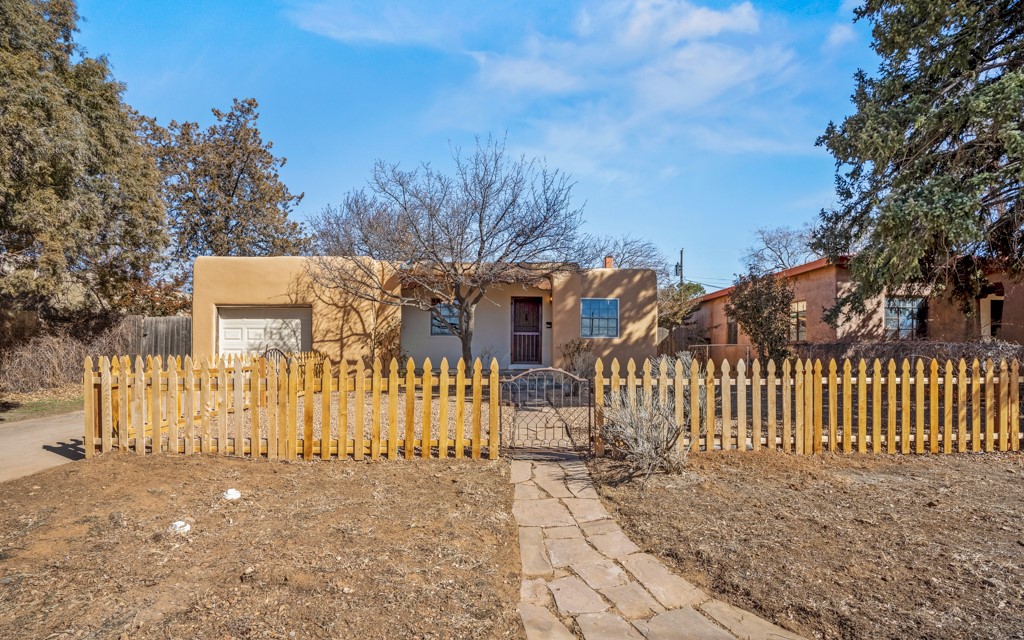 1436 Santa Cruz Drive