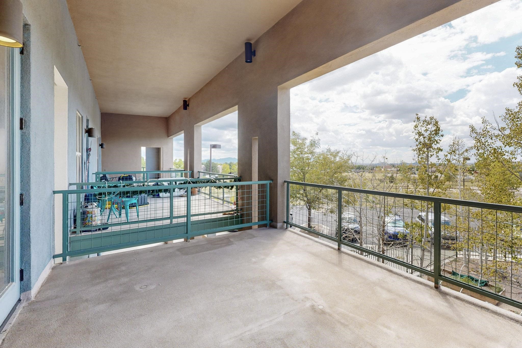 6005 Jaguar Drive 203