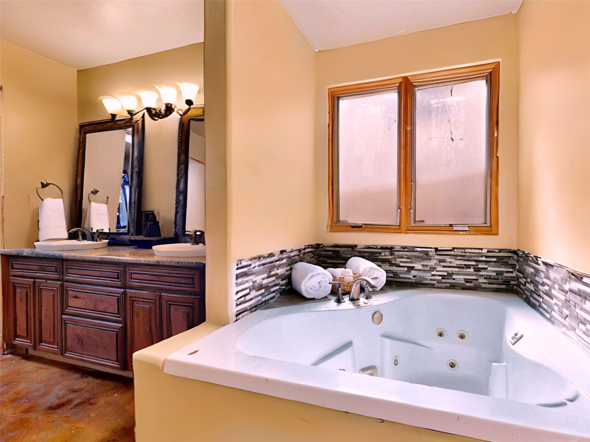 488 Old Denver Highway