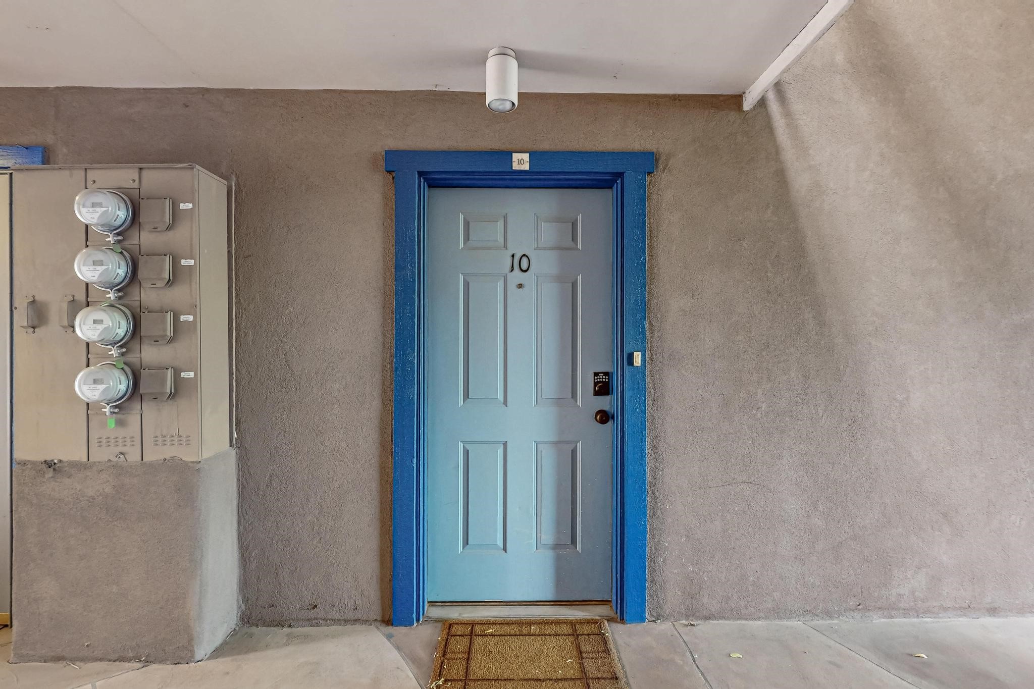 601 San Mateo 10