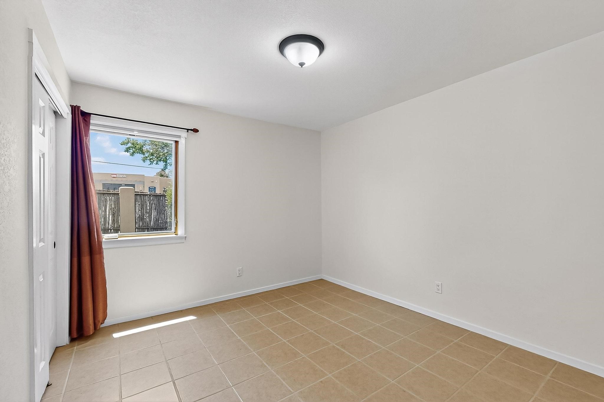601 San Mateo 10