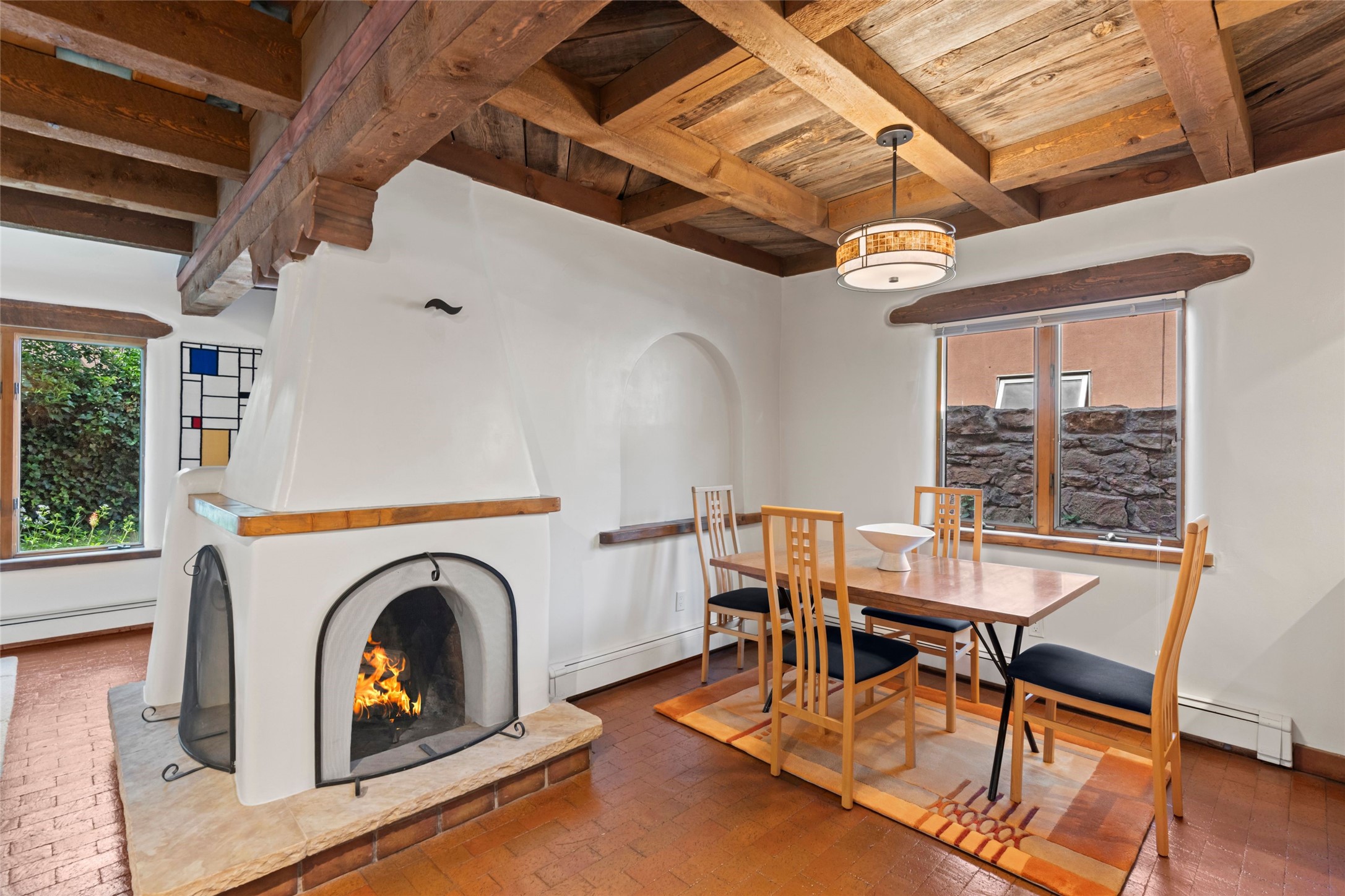 134 W Houghton Street D