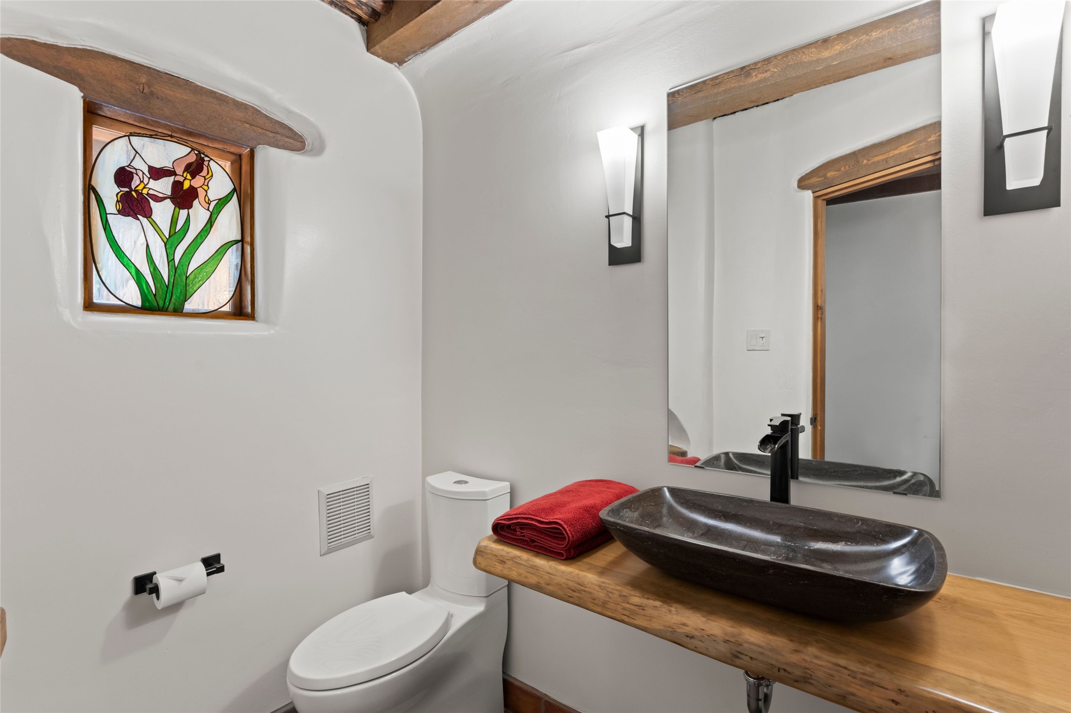 134 W Houghton Street D