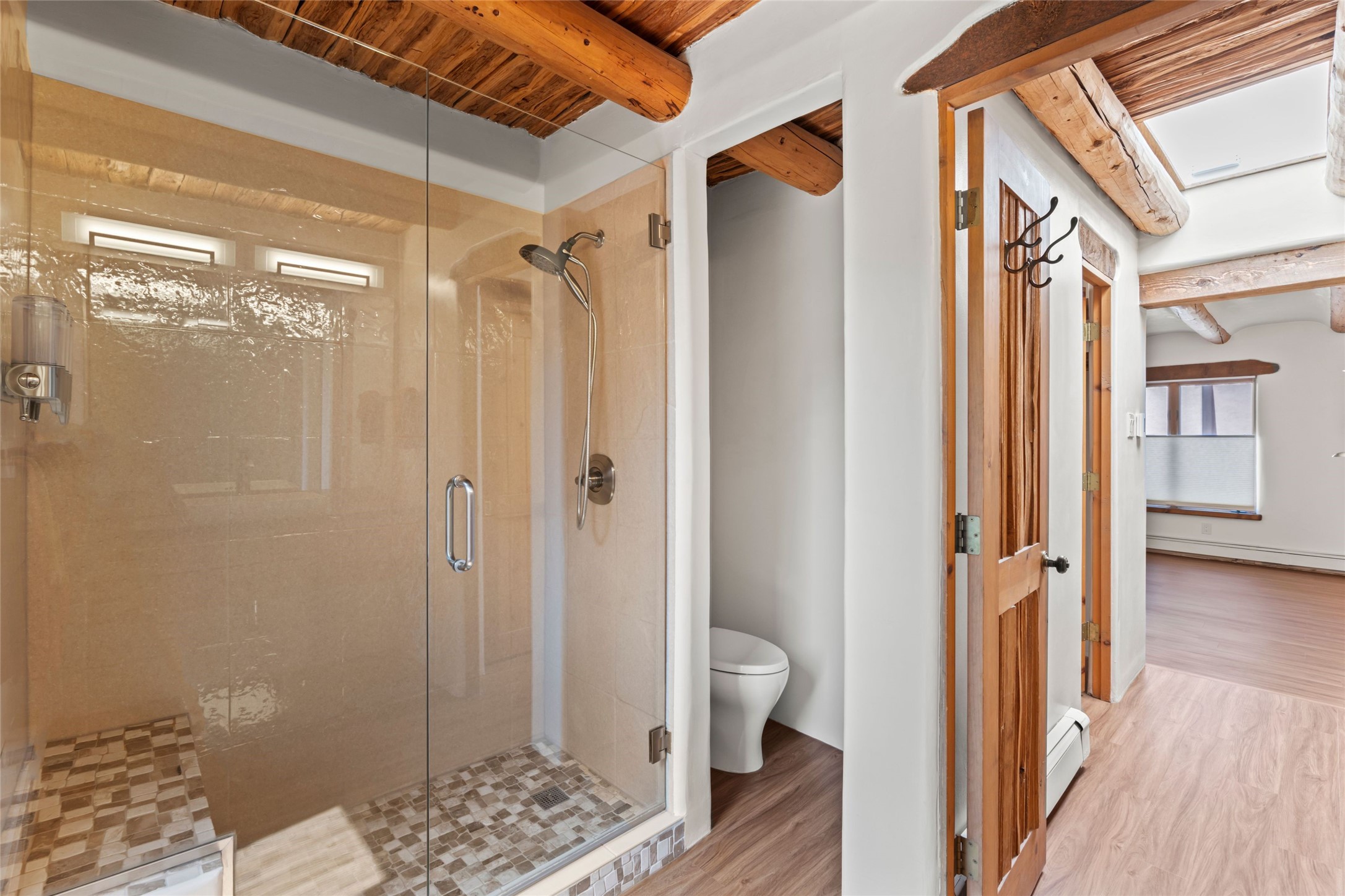 134 W Houghton Street D