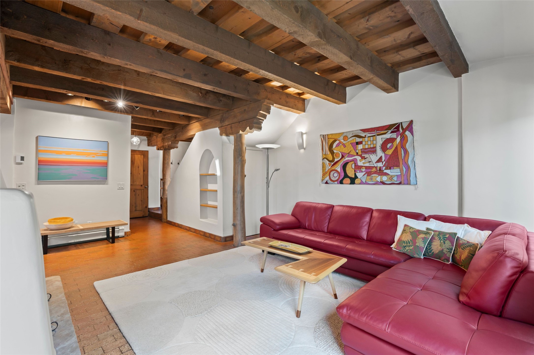 134 W Houghton Street D