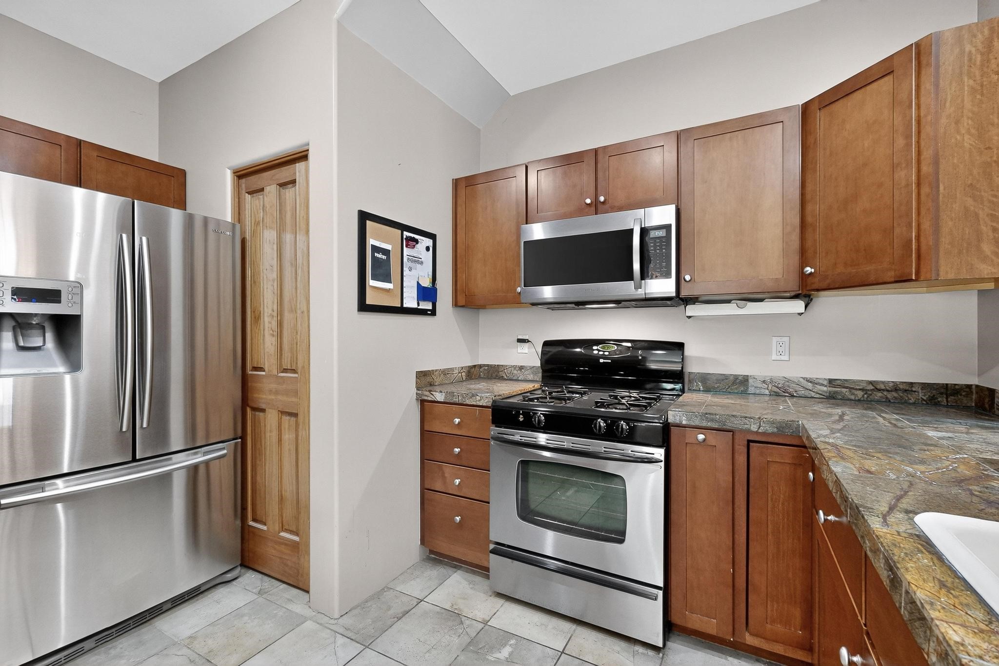 9 New Village Avenue