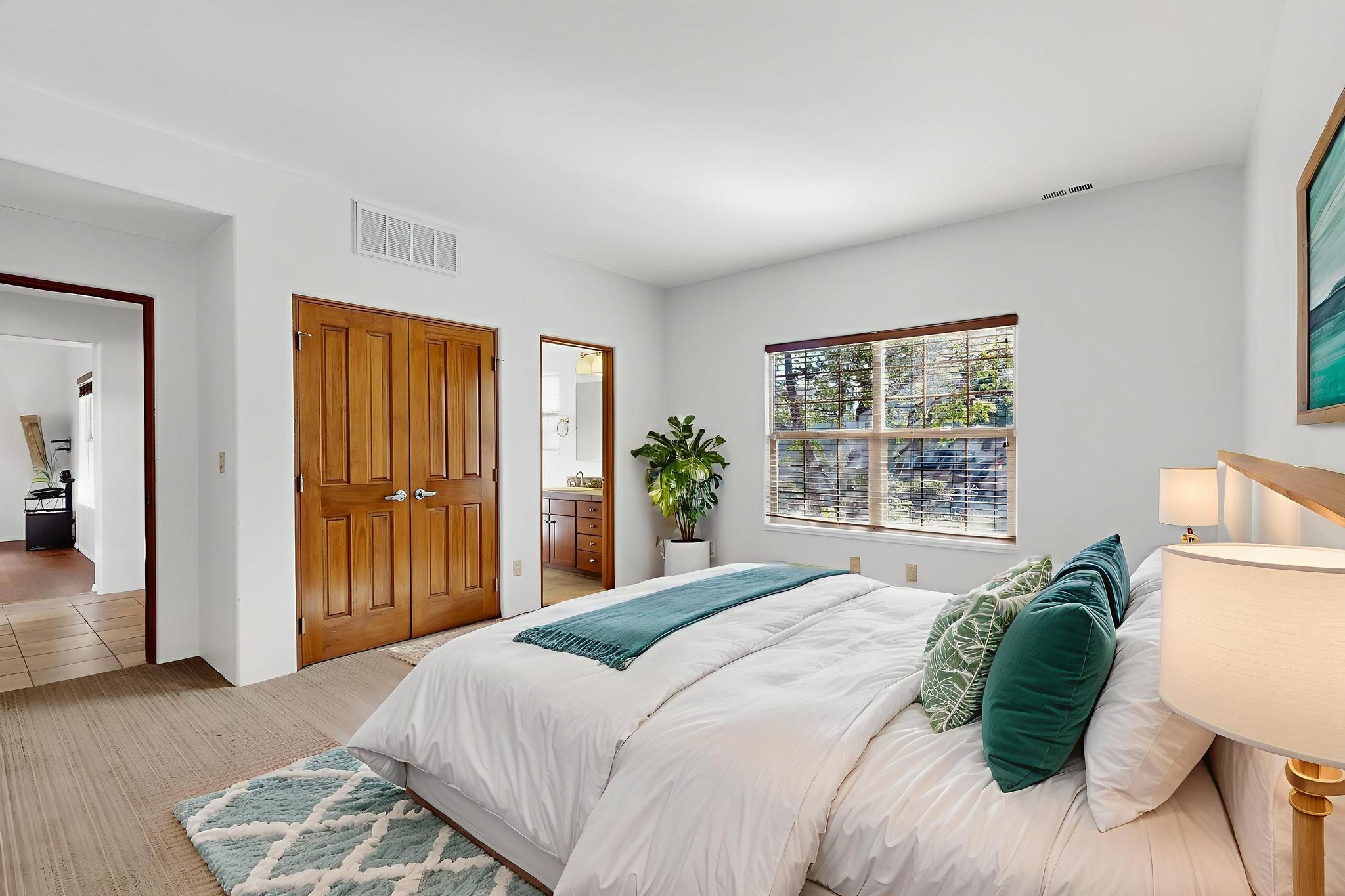 9 New Village Avenue