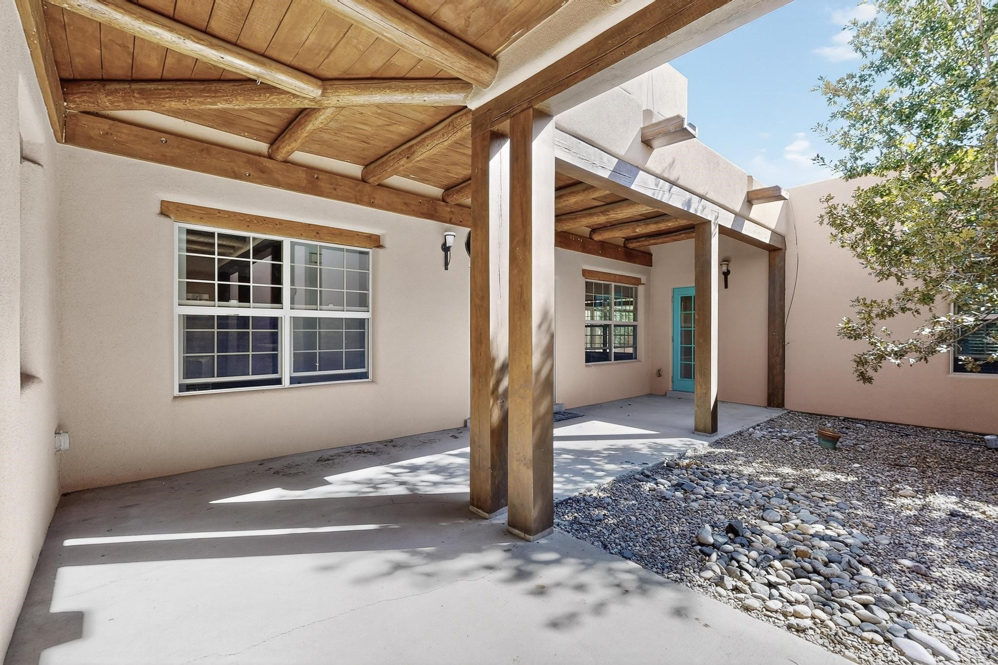 9 New Village Avenue