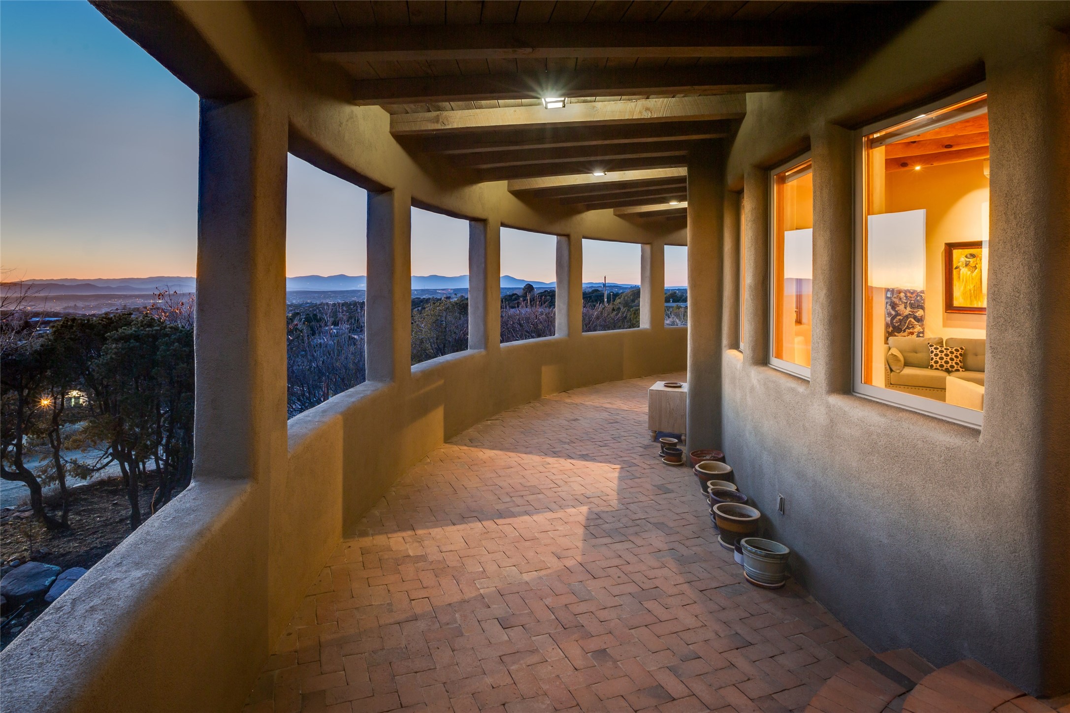 1301 Hummingbird Court