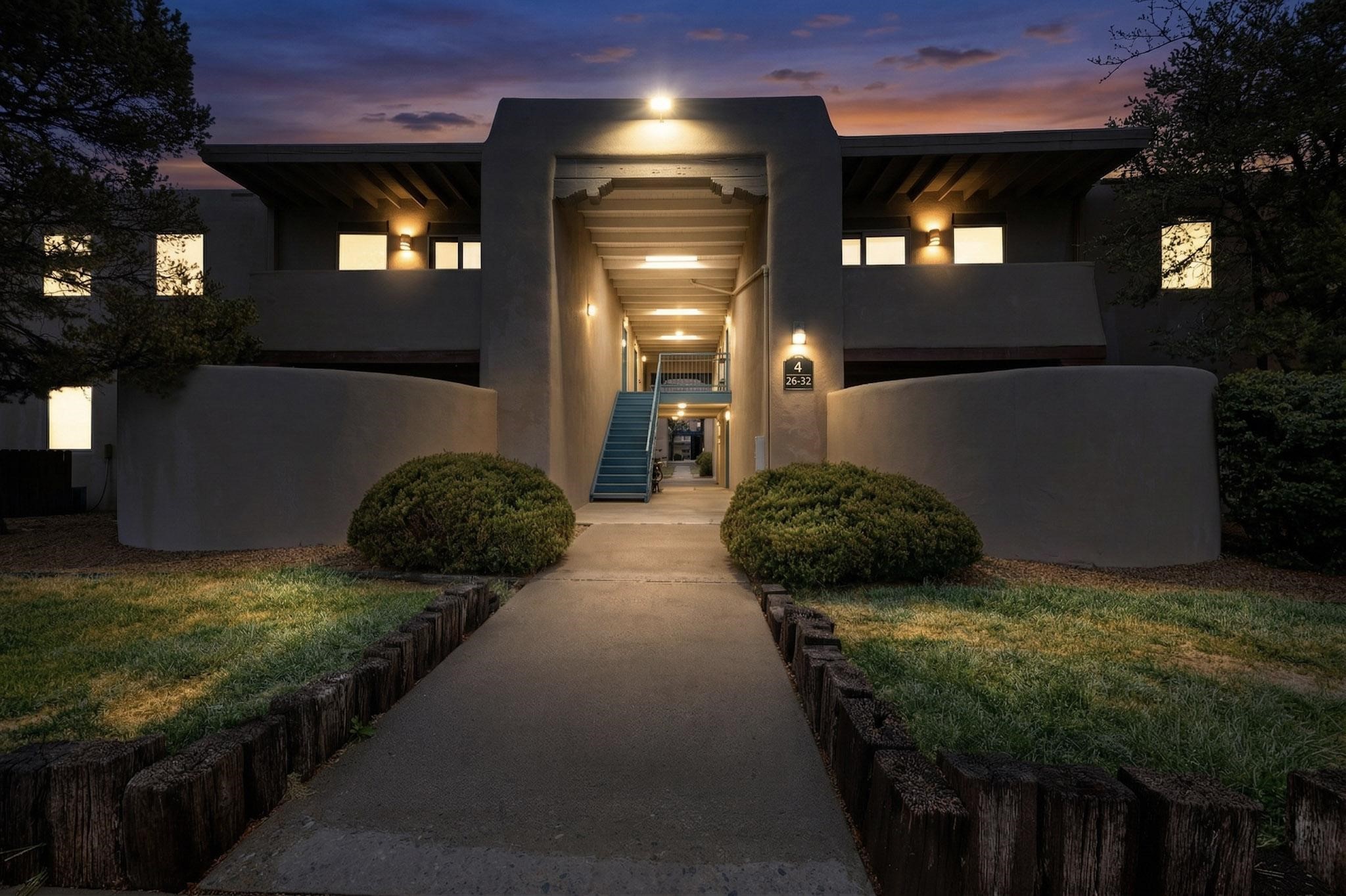 601 San Mateo 27
