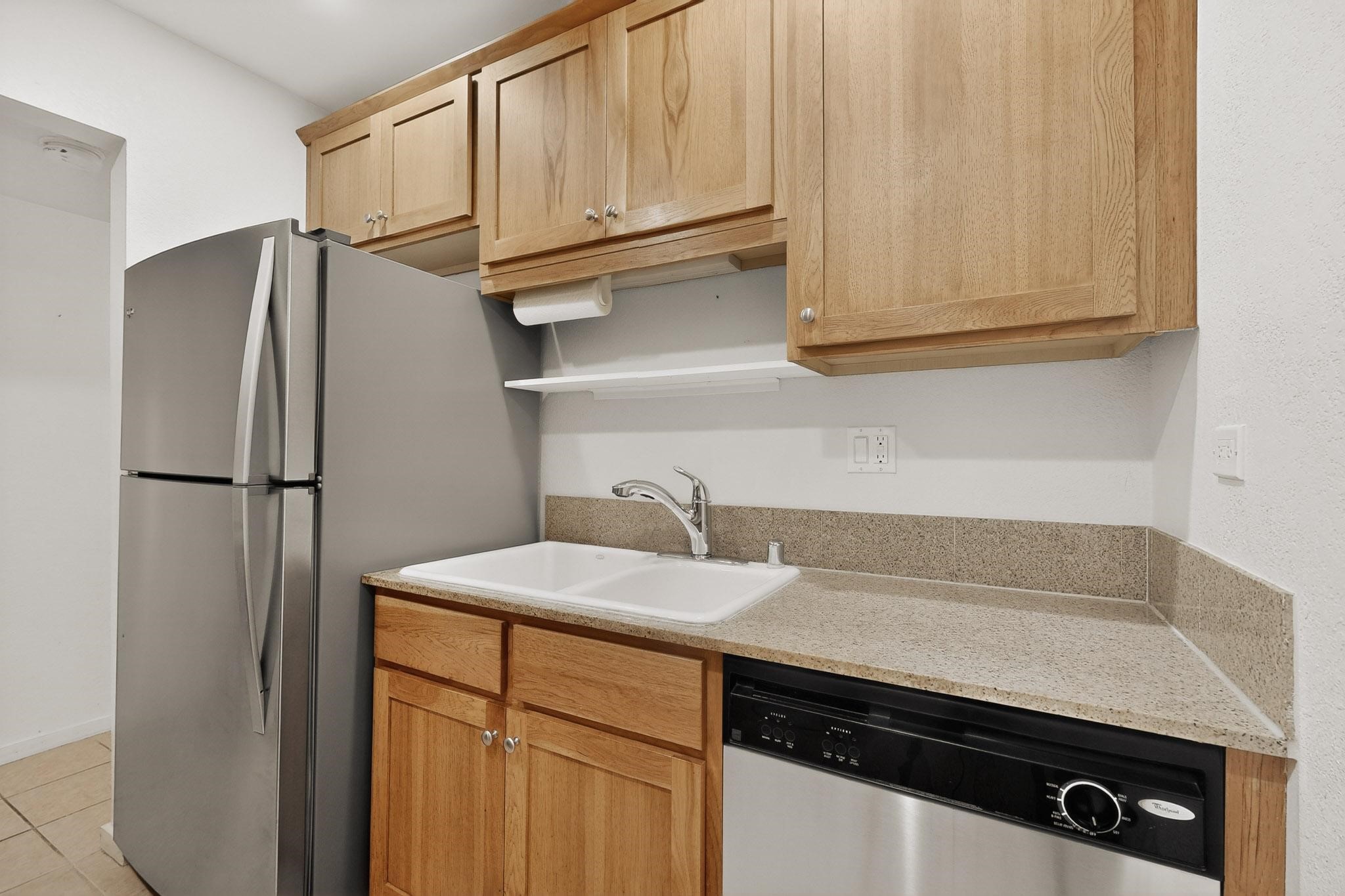 601 San Mateo 27