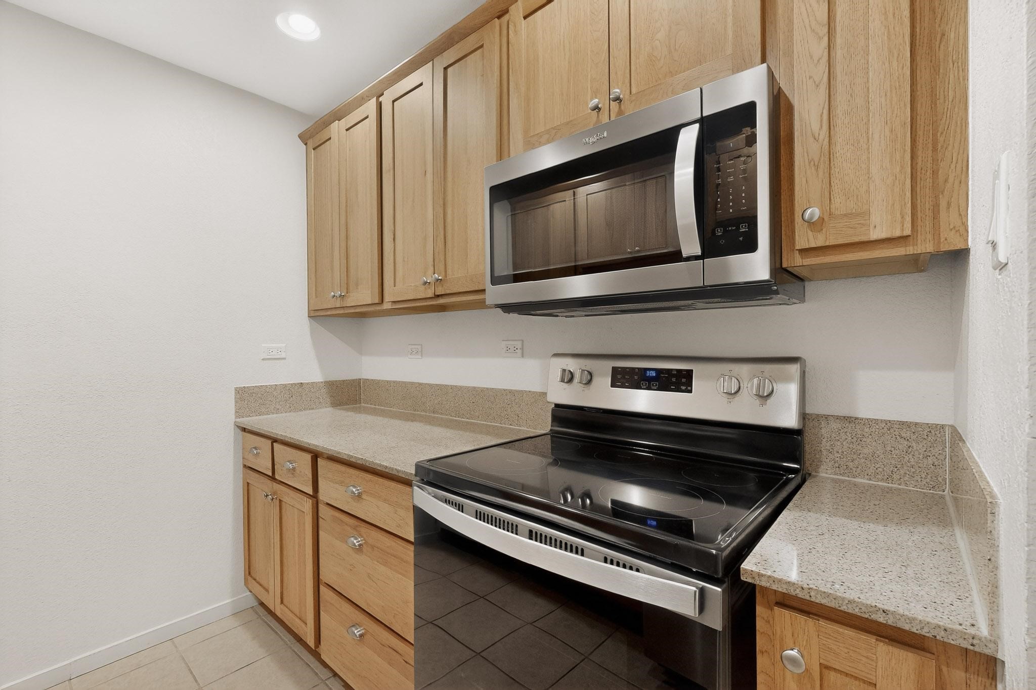 601 San Mateo 27