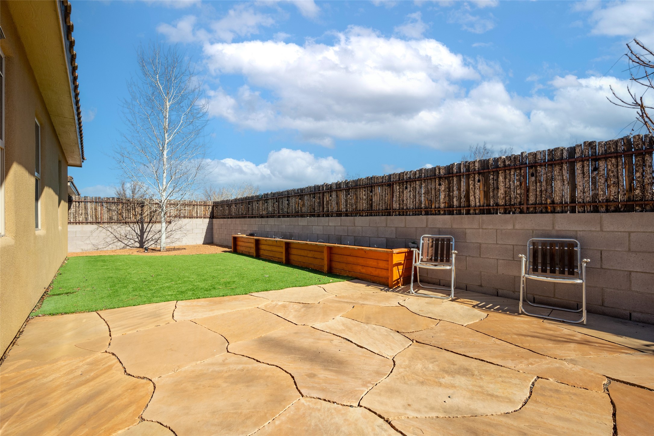 3044 Bonitas Loop