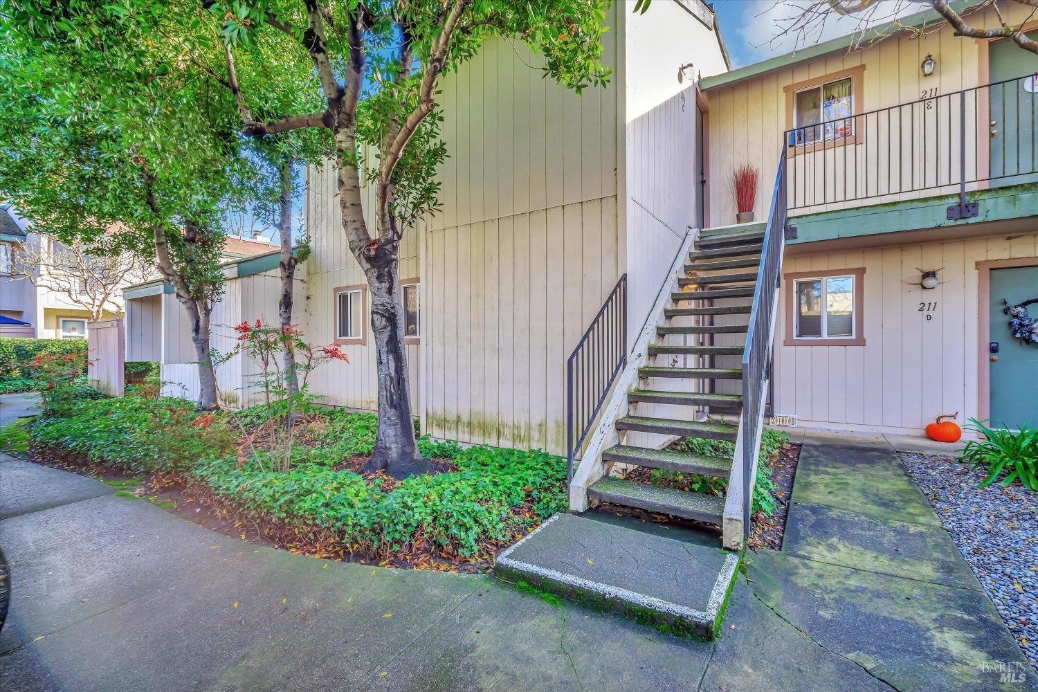 211 Stony Point Road Unit: C