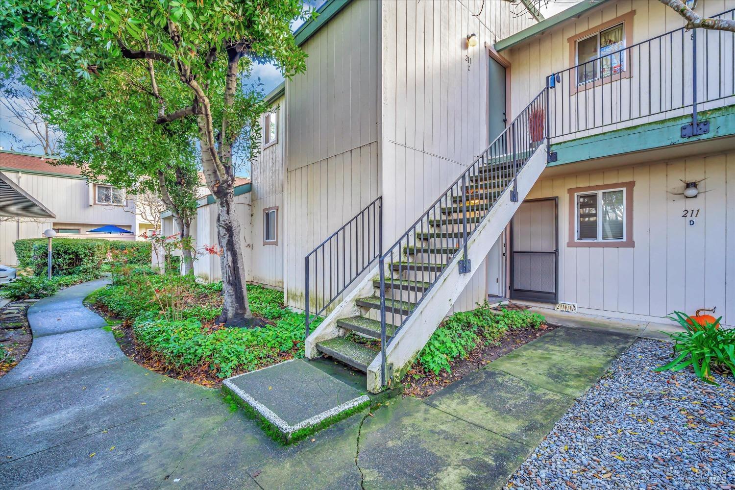 211 Stony Point Road Unit: C