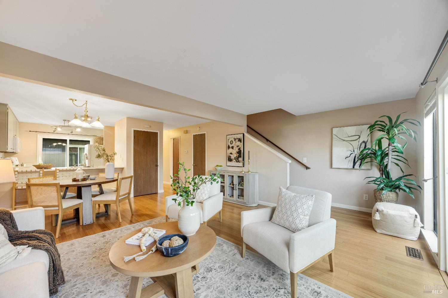 5061 Country Club Drive