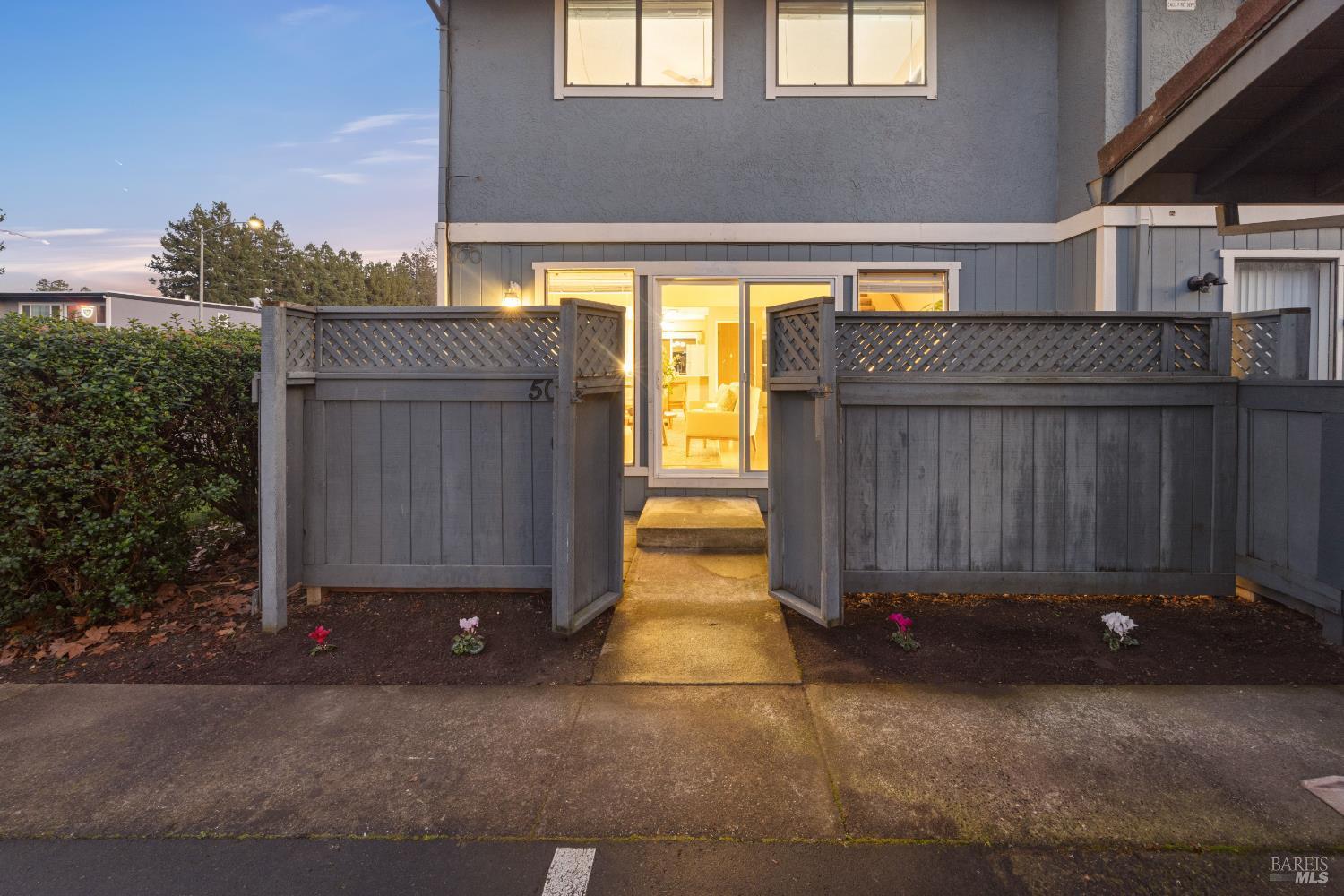 5061 Country Club Drive