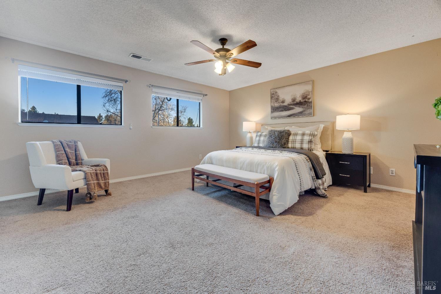 5061 Country Club Drive