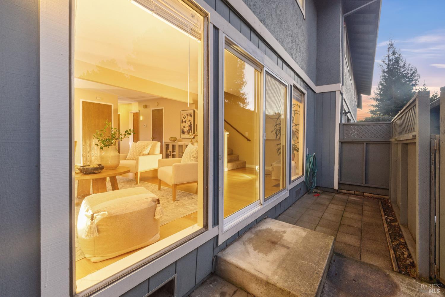 5061 Country Club Drive