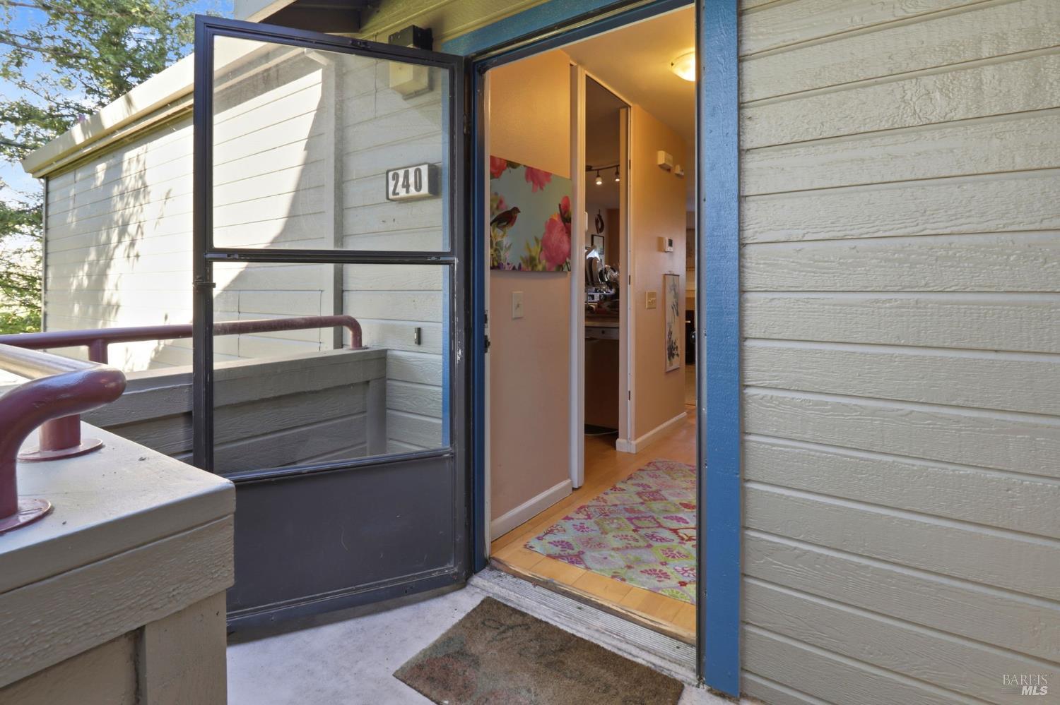 240 Seagull Row