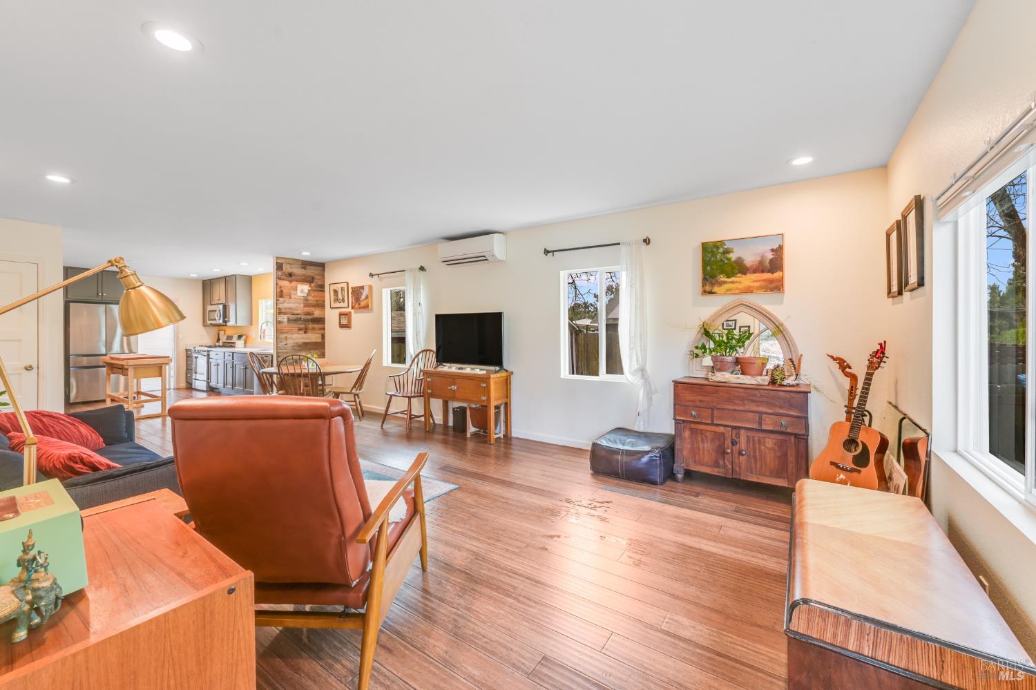 2103 Bodega Avenue