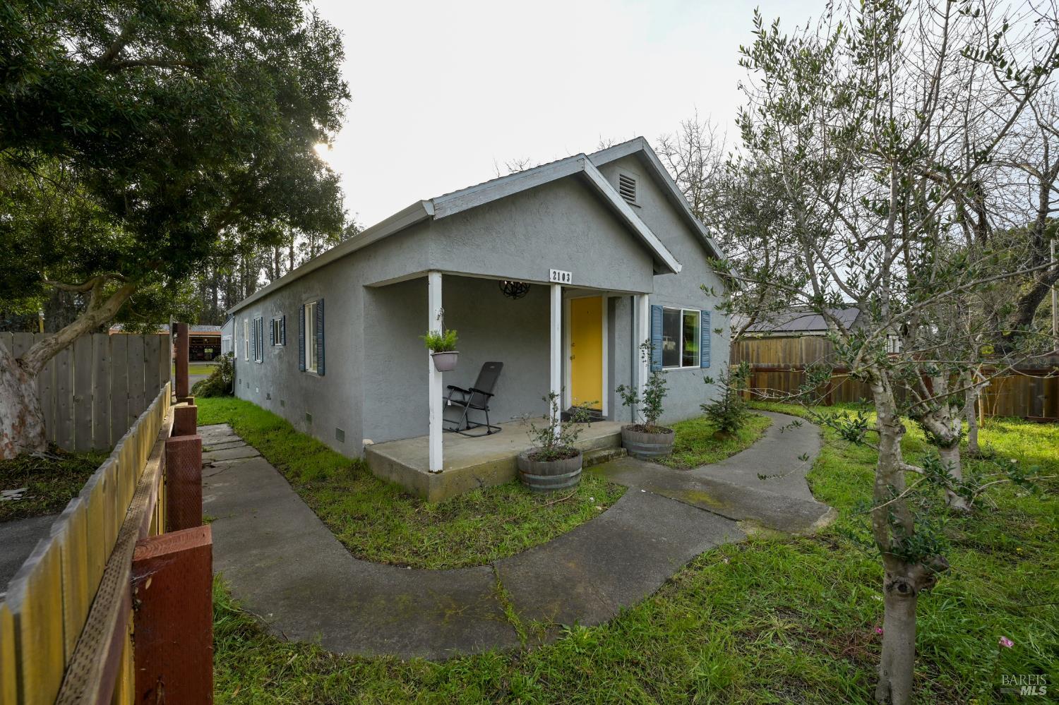 2103 Bodega Avenue