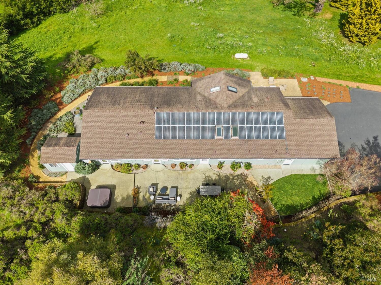5855 Bodega Avenue