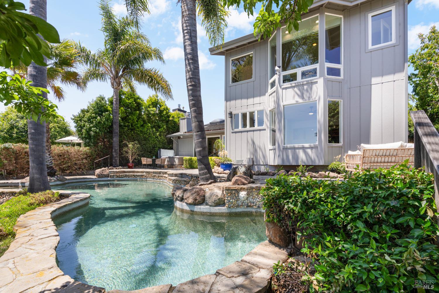 1122 Bel Marin Keys Boulevard
