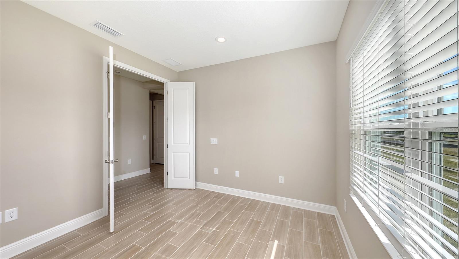 21628 LAKE PLACID WAY