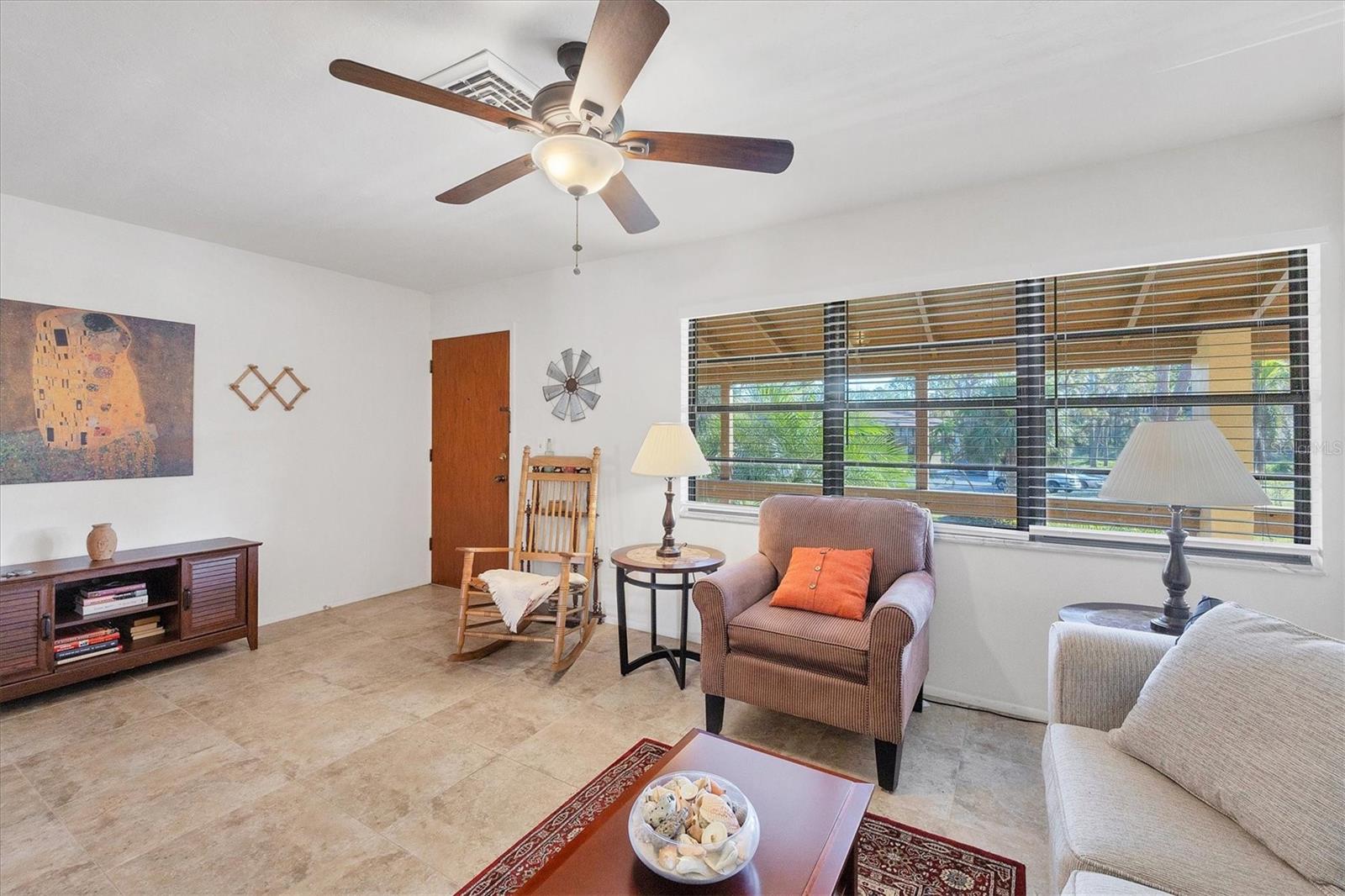 11 QUAILS RUN BLVD #11