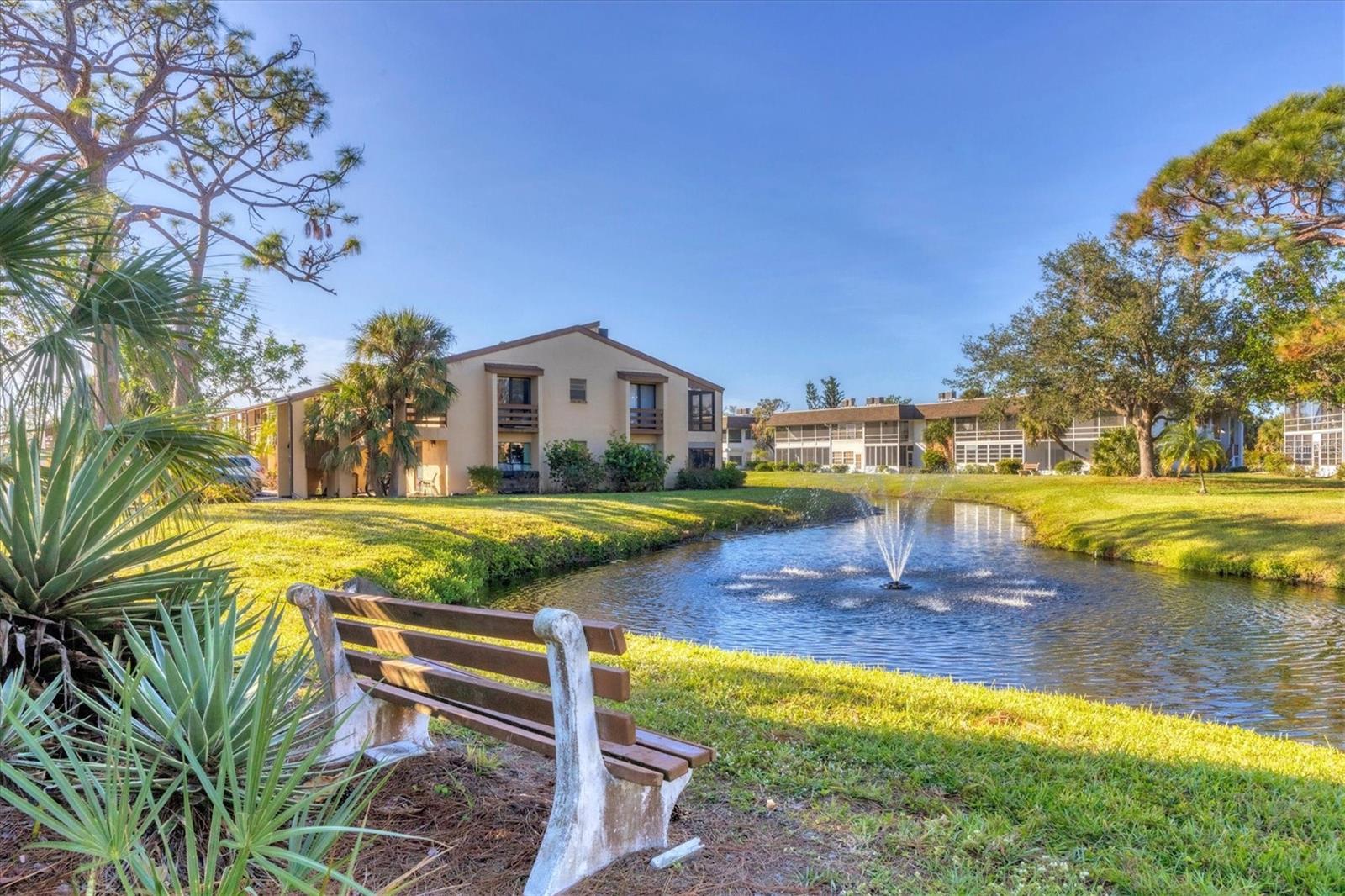 11 QUAILS RUN BLVD #11