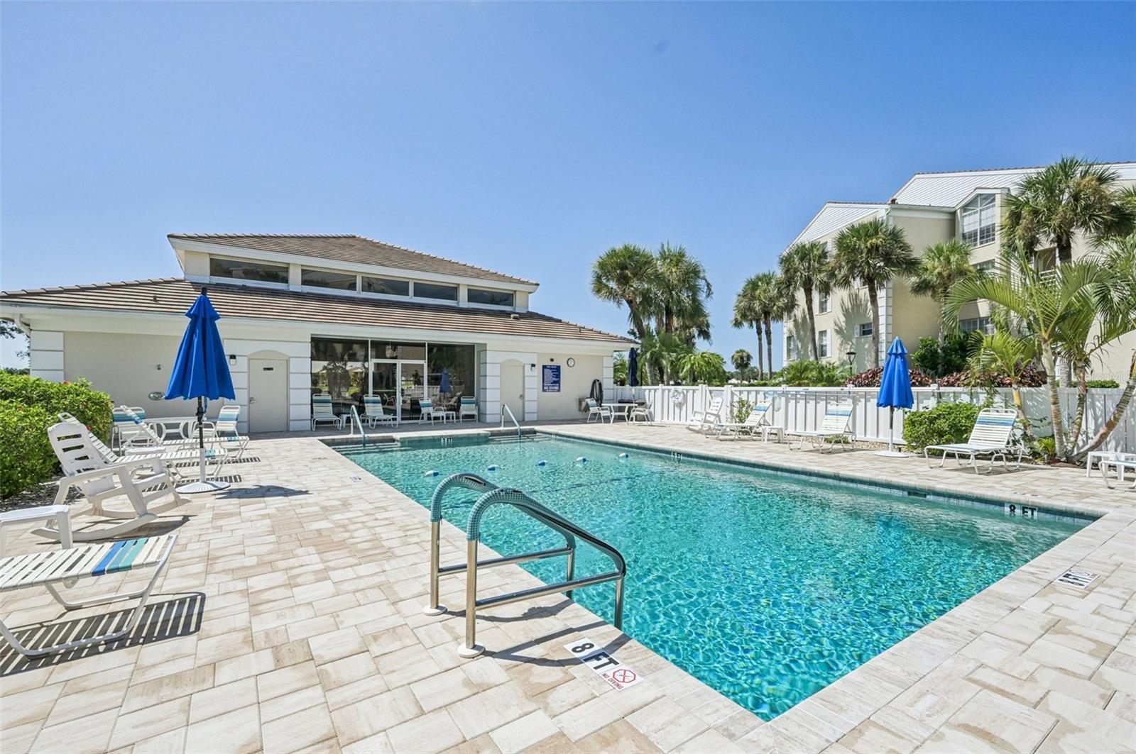 824 WEXFORD BLVD #824