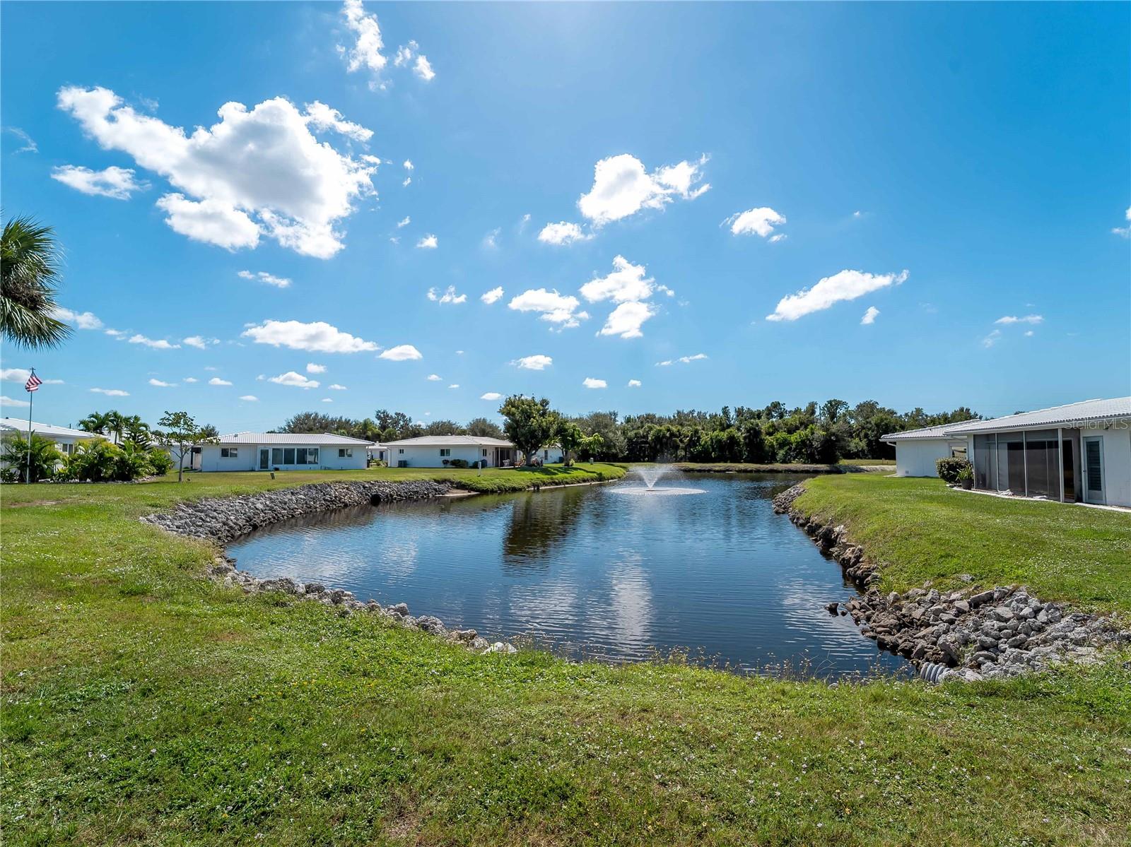 52 CIRCLEWOOD DR #A1-2