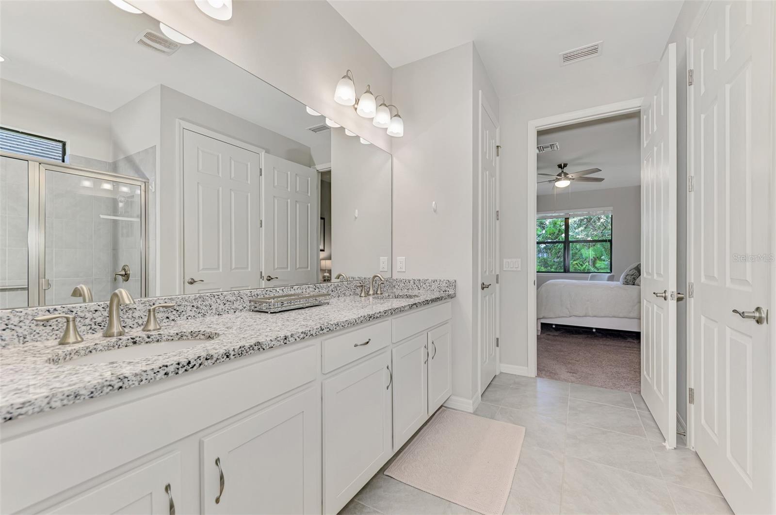 11976 BLAZING STAR DR