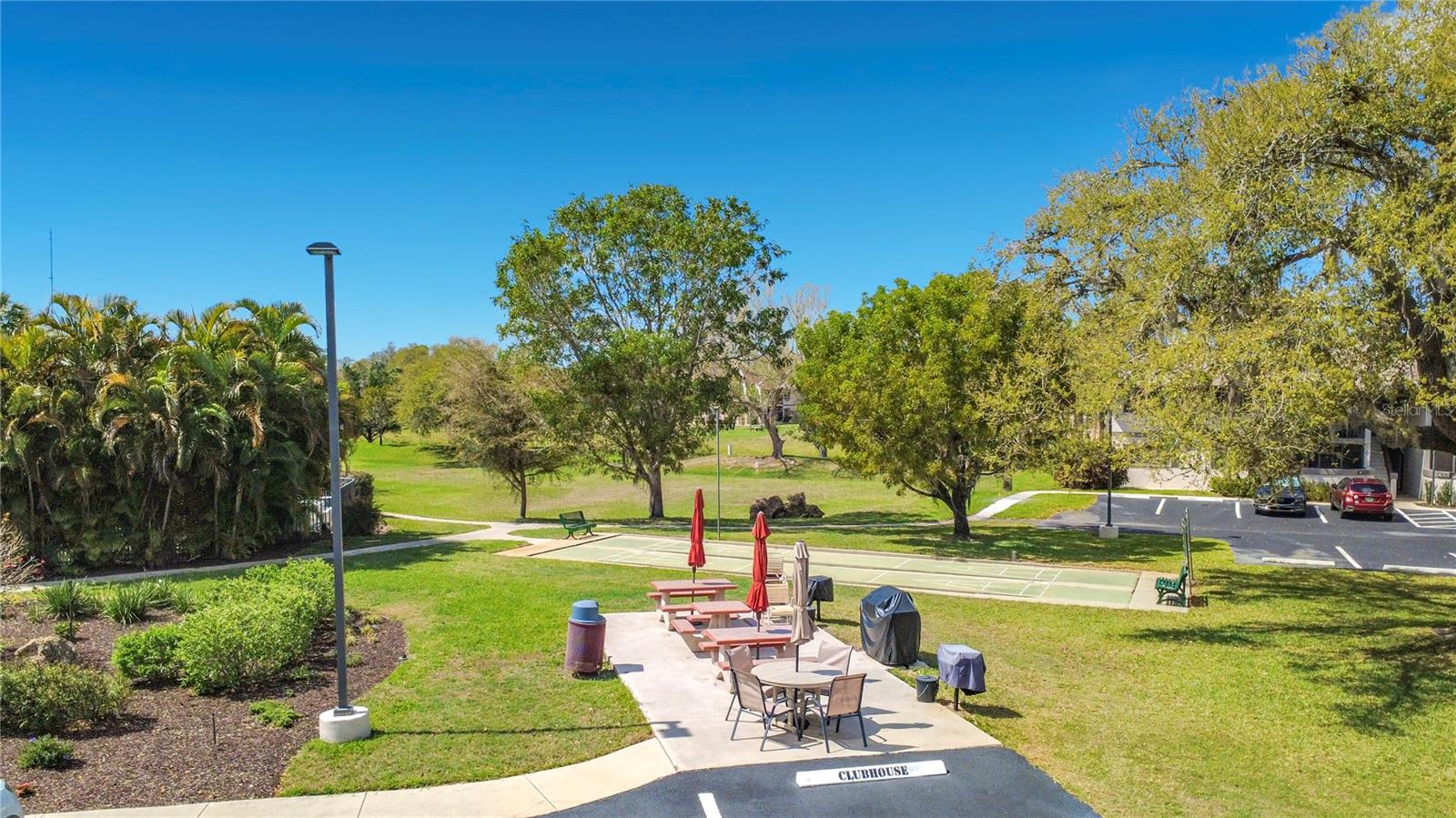 1515 FORREST NELSON BLVD #J204