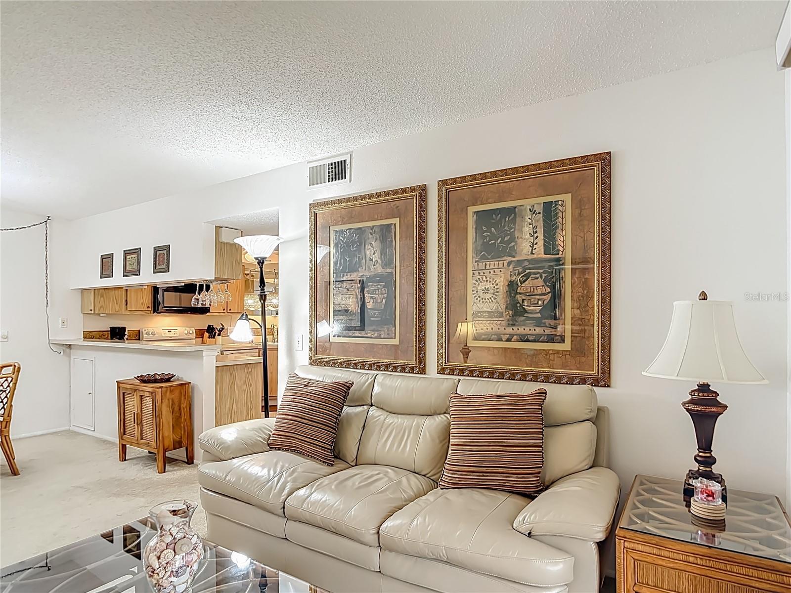 1515 FORREST NELSON BLVD #J204