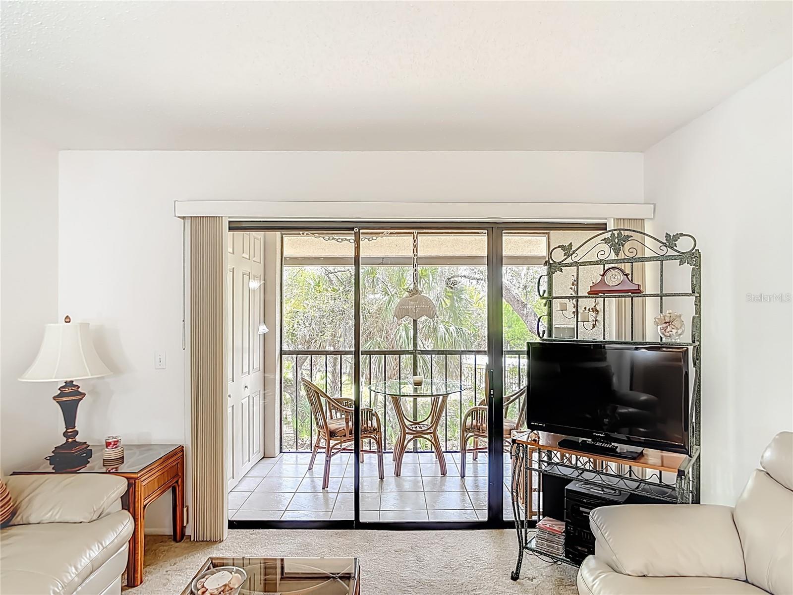 1515 FORREST NELSON BLVD #J204