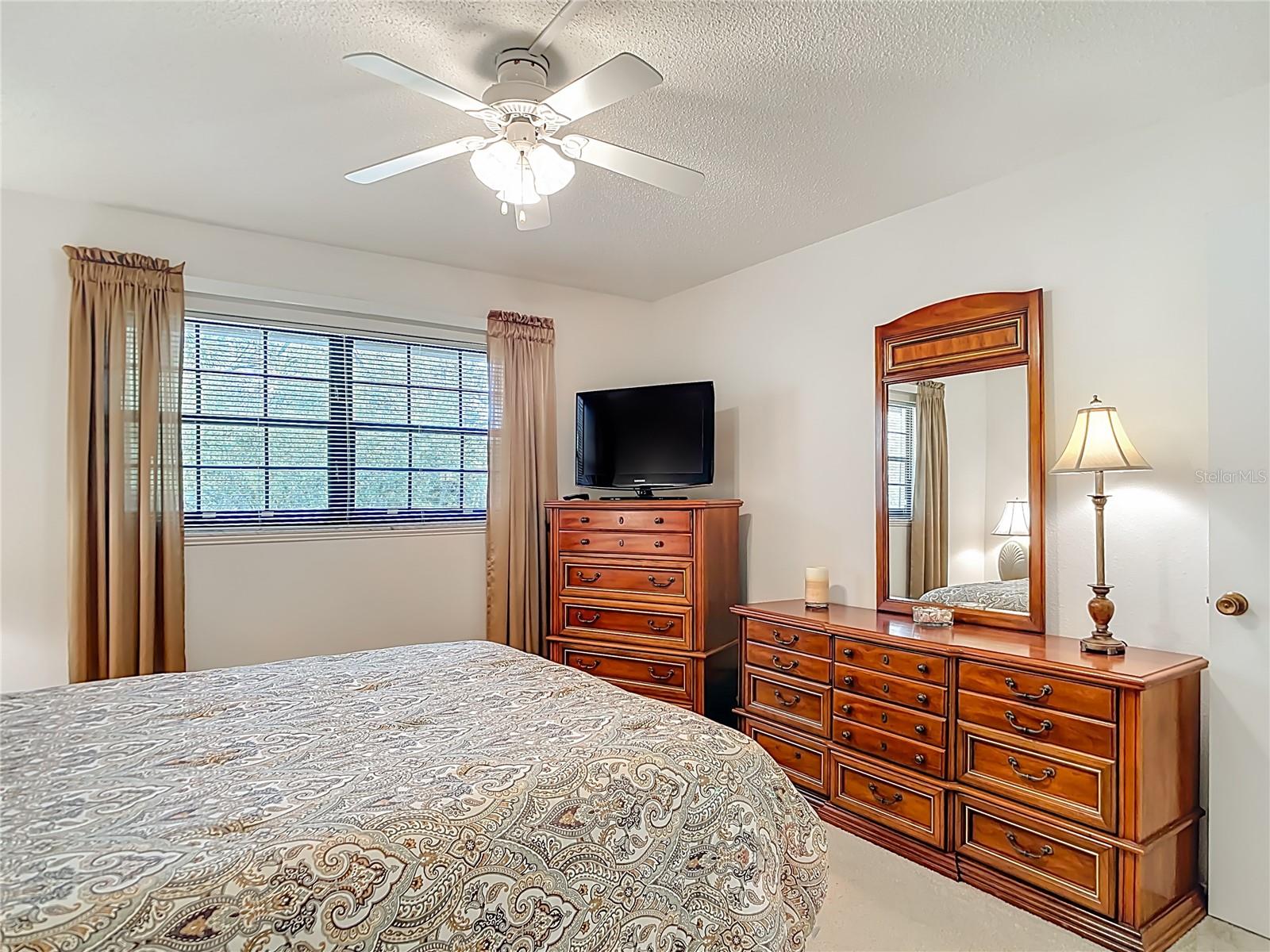 1515 FORREST NELSON BLVD #J204