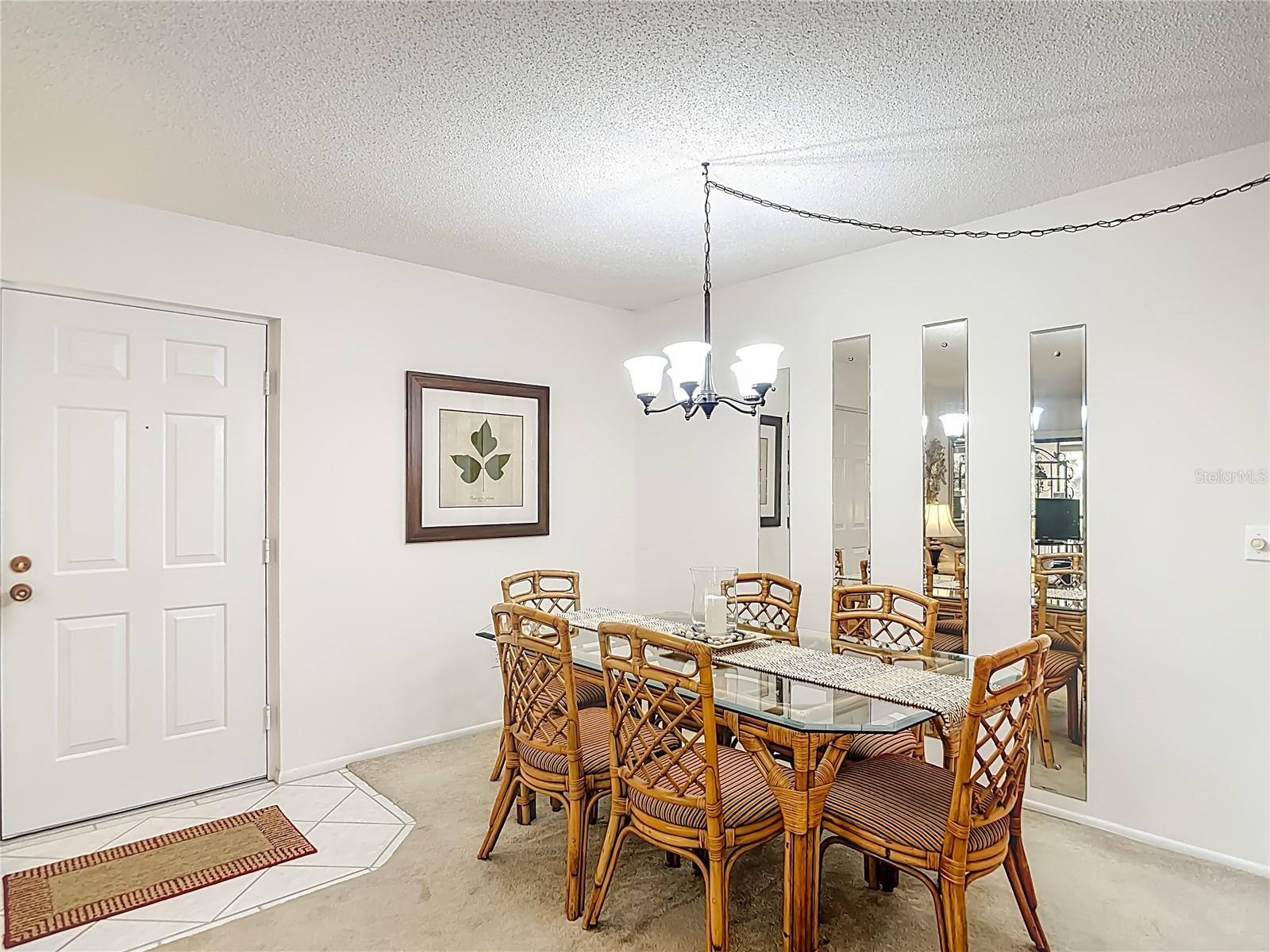 1515 FORREST NELSON BLVD #J204