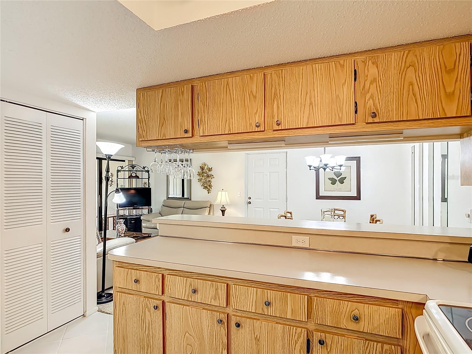 1515 FORREST NELSON BLVD #J204