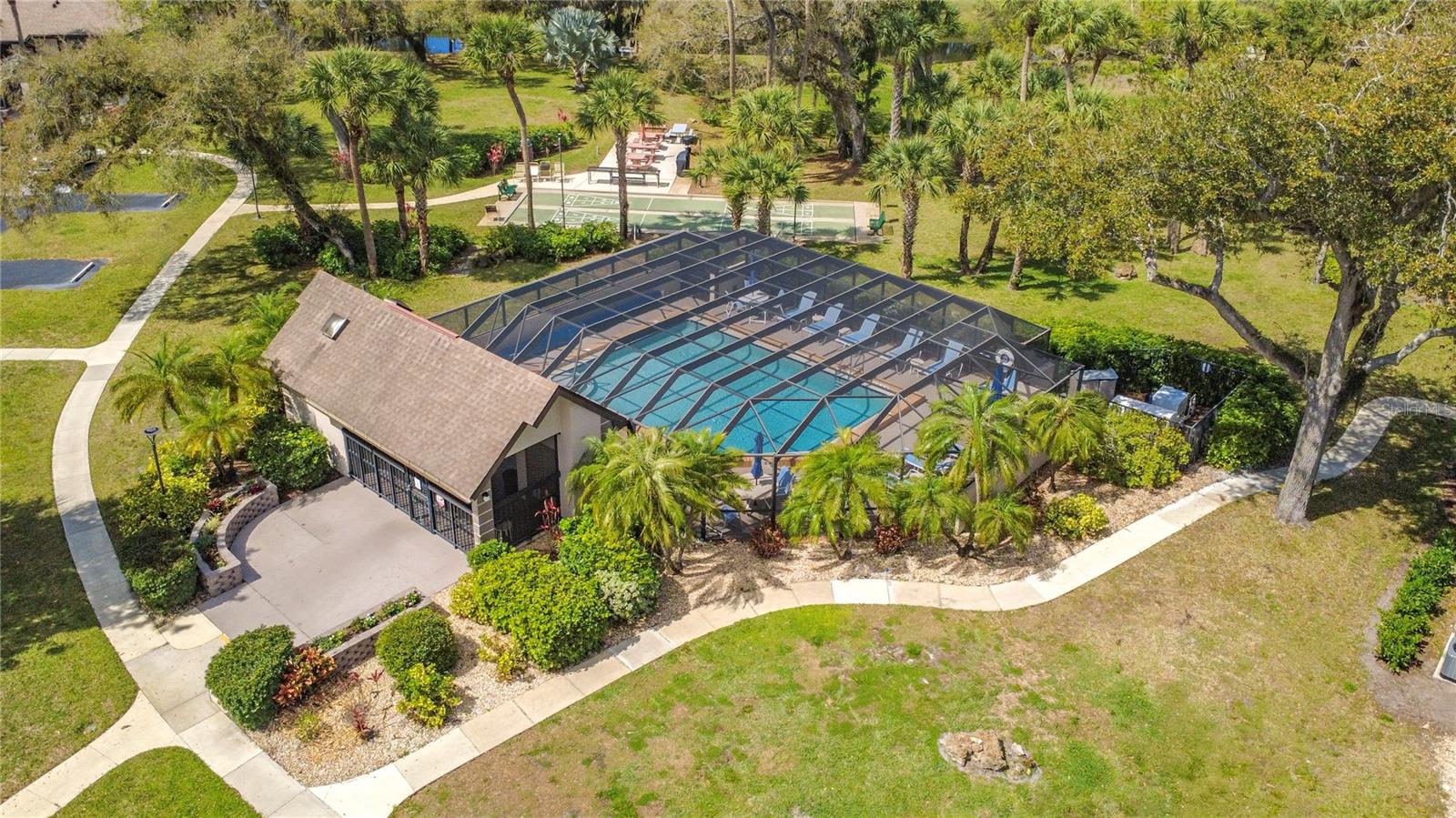 1515 FORREST NELSON BLVD #J204