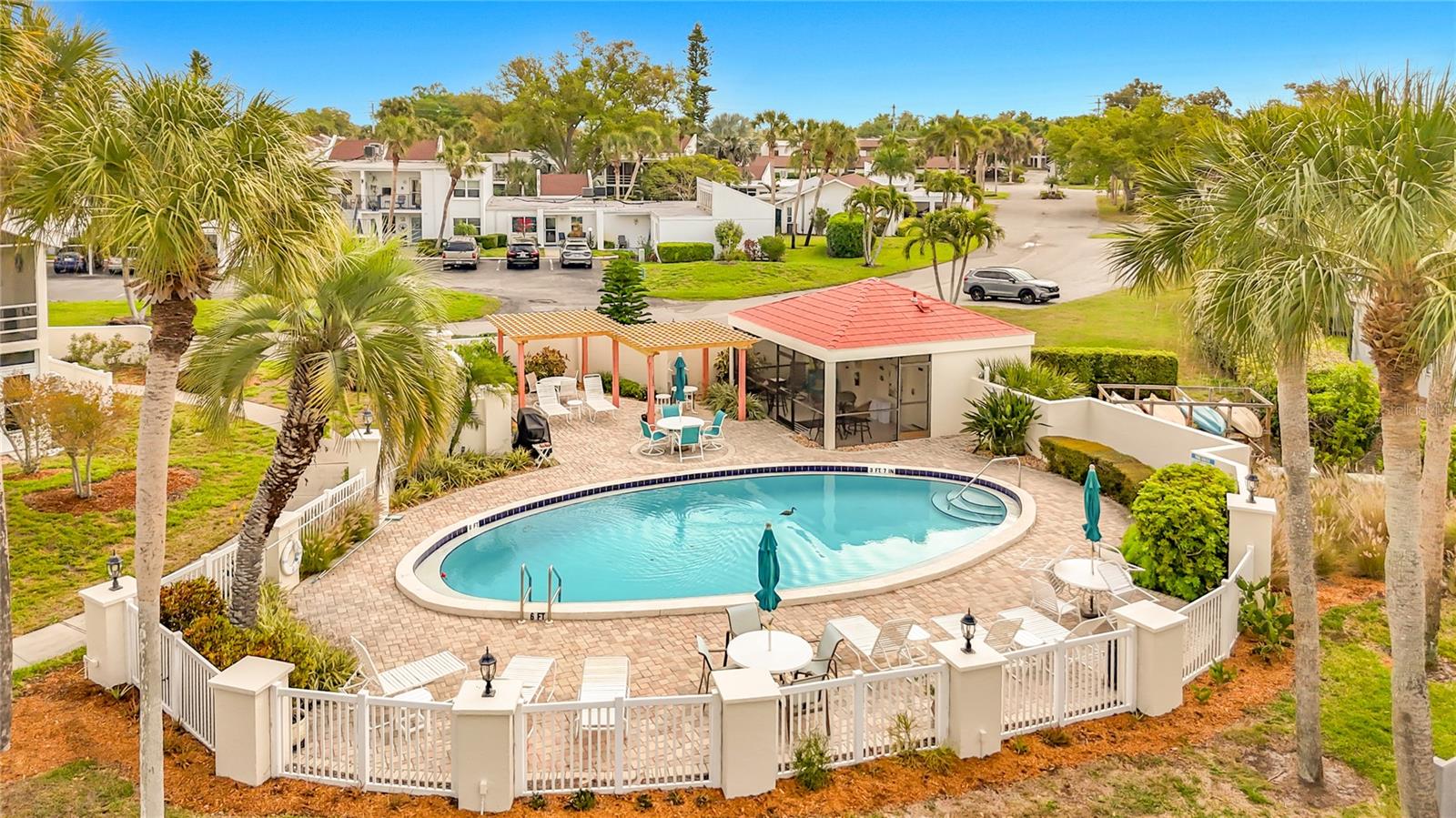 760 VILLAGE CIR #109