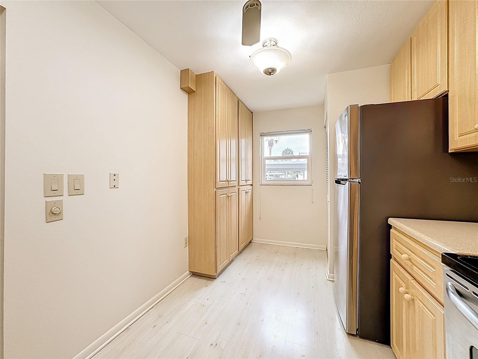 760 VILLAGE CIR #109