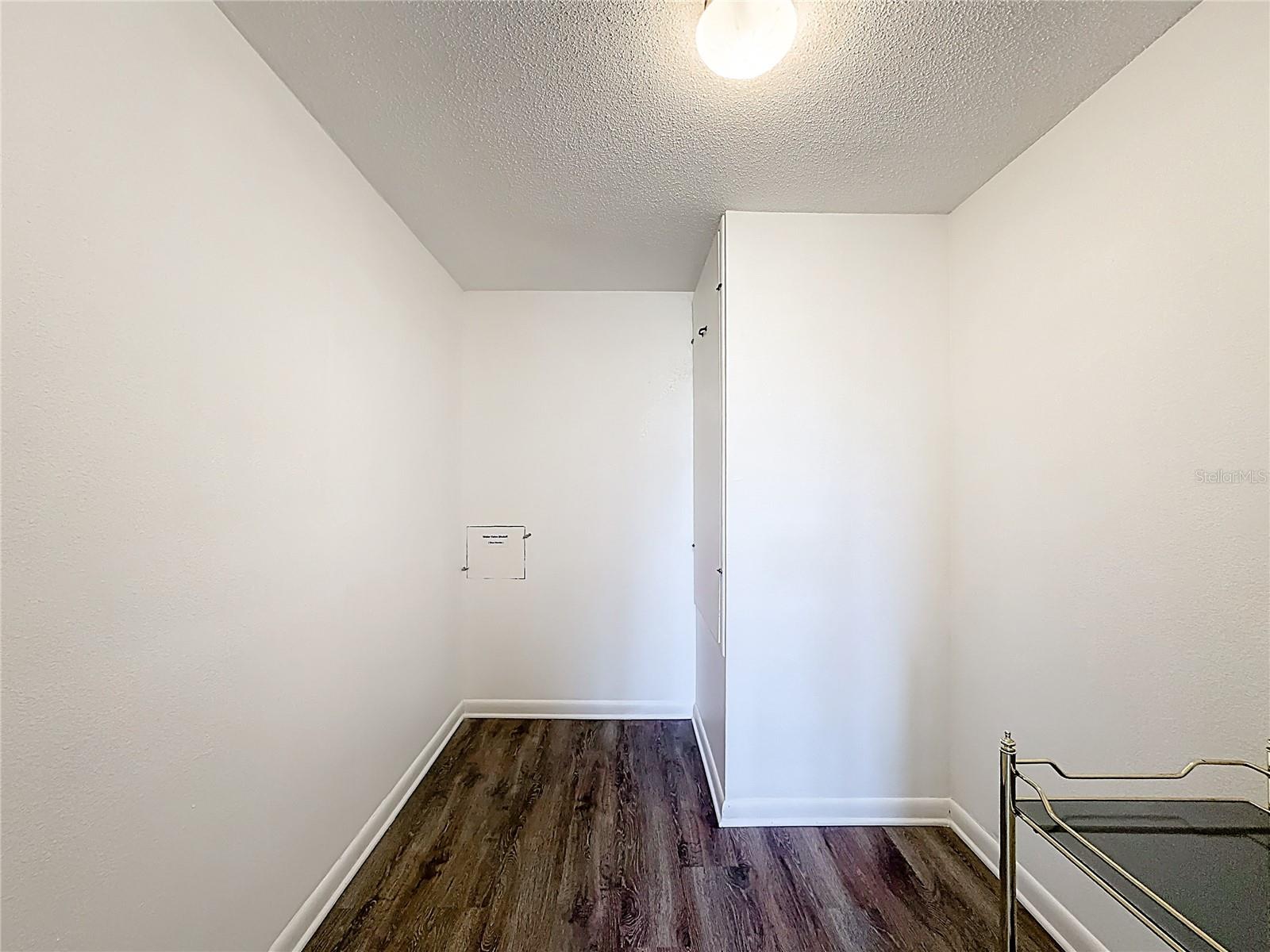 760 VILLAGE CIR #109