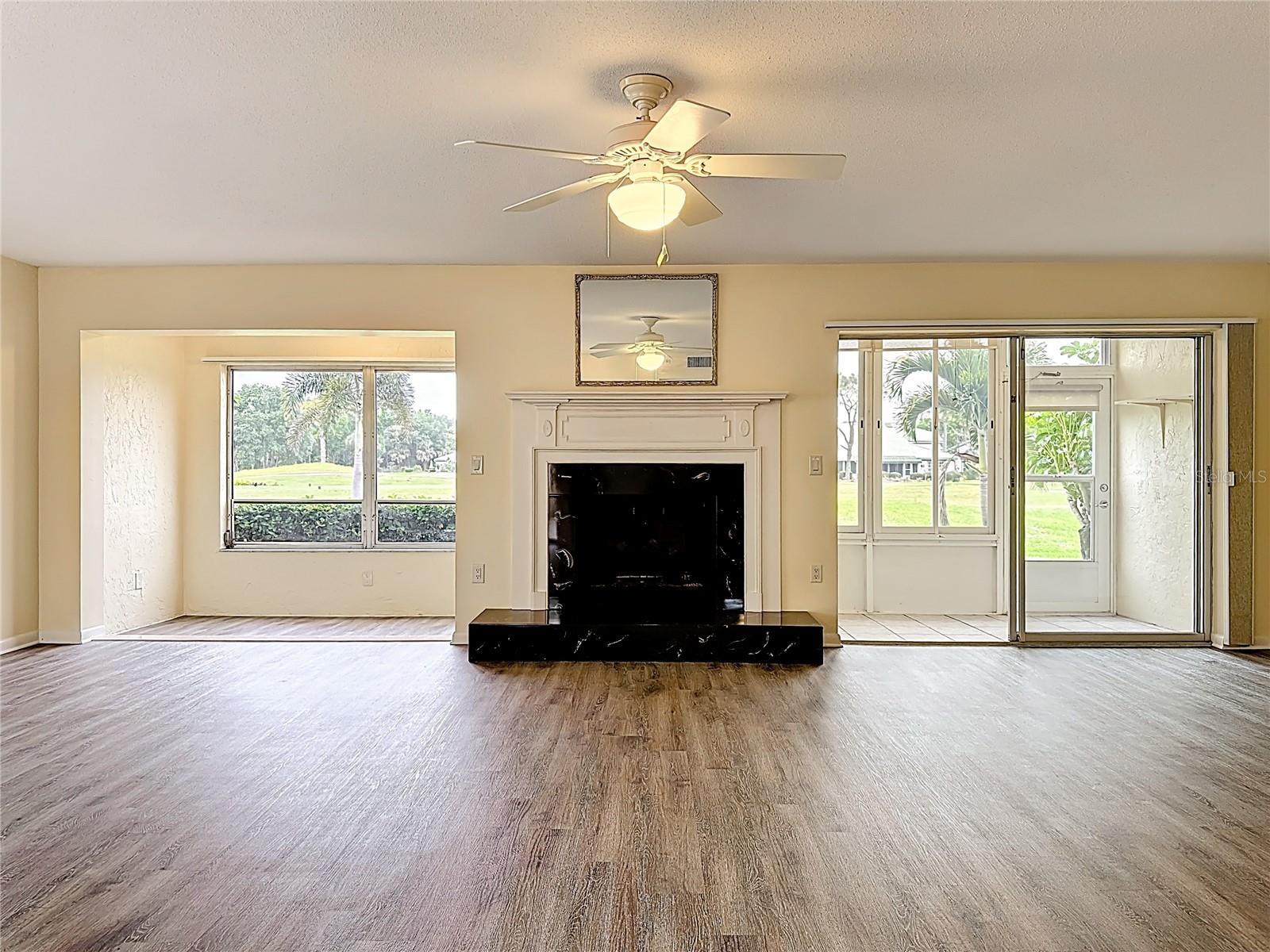 760 VILLAGE CIR #109