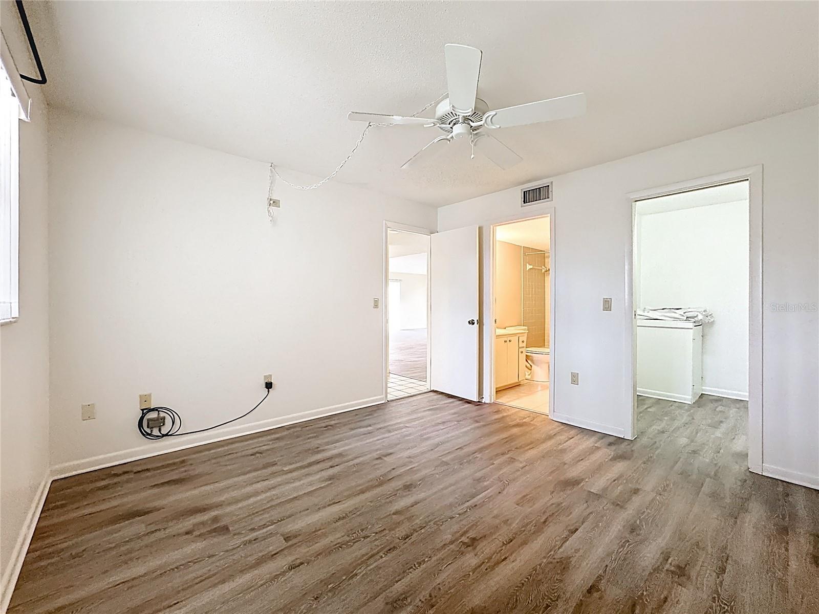 760 VILLAGE CIR #109