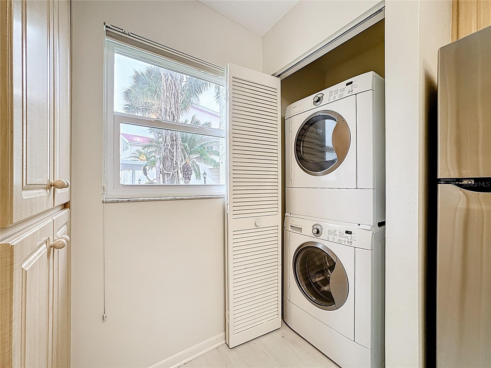 760 VILLAGE CIR #109